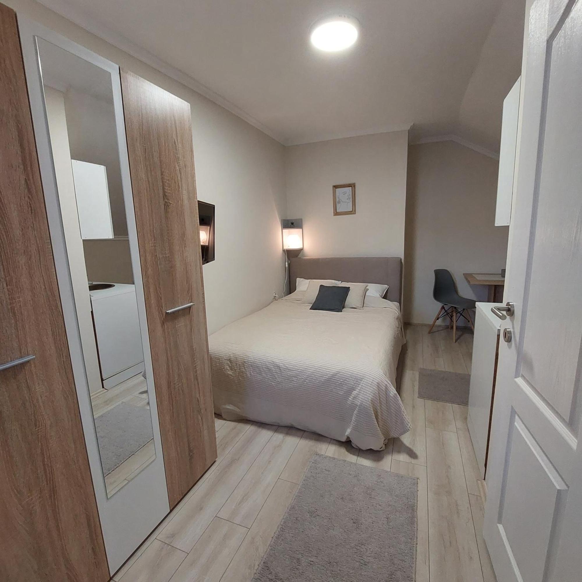Appartement Sobe Tanja à Subotica Extérieur photo